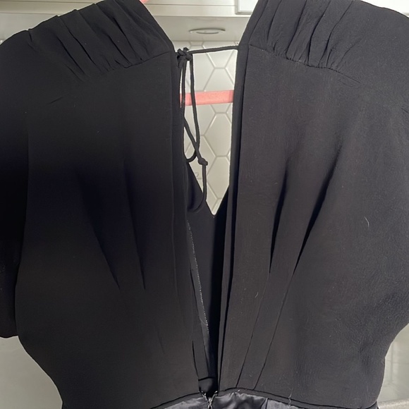 BCBG MAXAZRIA RUNWAY Black Open Back Bubble Dress, Size 2 - Picture 3 of 3